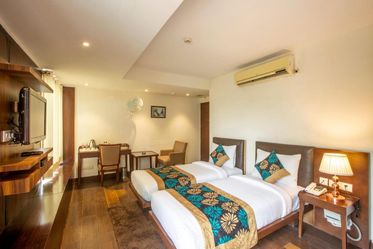 Hotel Arch International Új-Delhi Kültér fotó